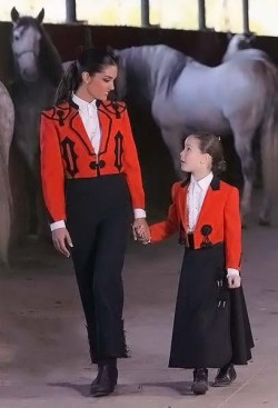 41M Paseo Jacket with Calzone pants
