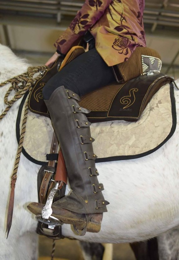 21080110 Portuguese Half Chaps - Image 2